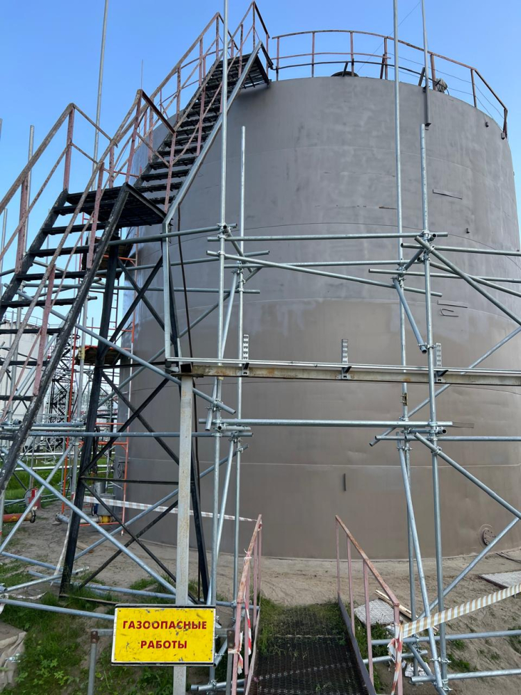 Работы по замене лестниц на емкостях и азс Работы по замене лестниц на емкостях и азс Нара