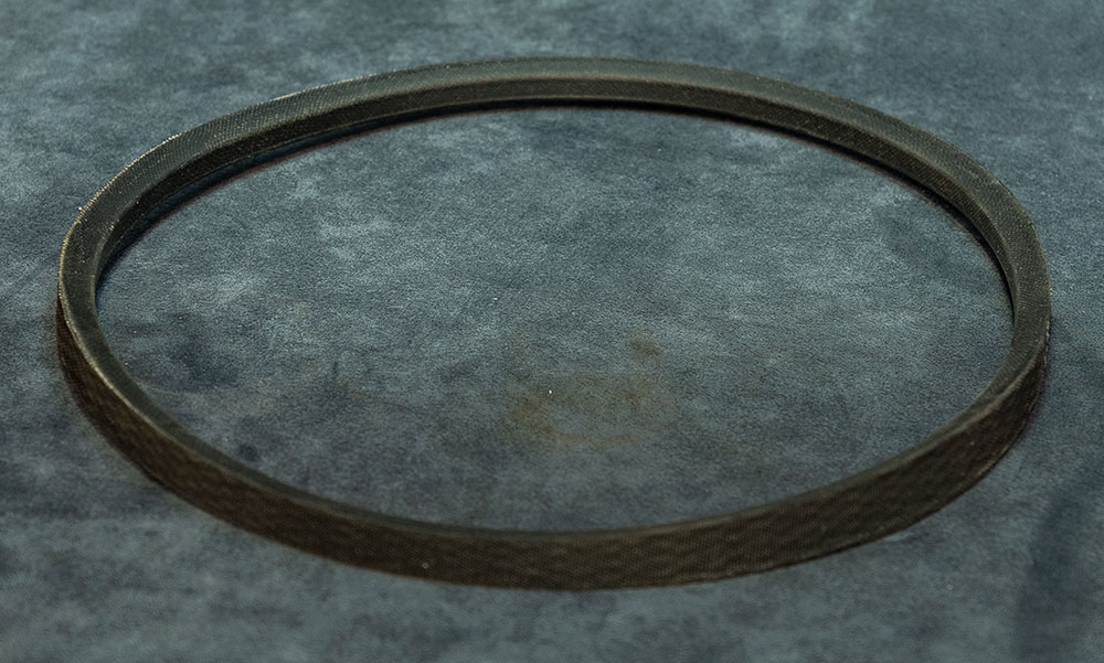 Ремень клиновой A13x710 ELEKTROOIL 9310639230 Adast Ремень клиновой A13x710 ELEKTROOIL 9310639230 Adast